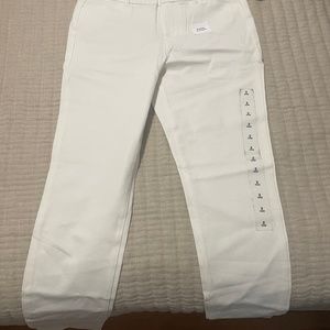 Old Navy Pixie Pants- size 2 NEW